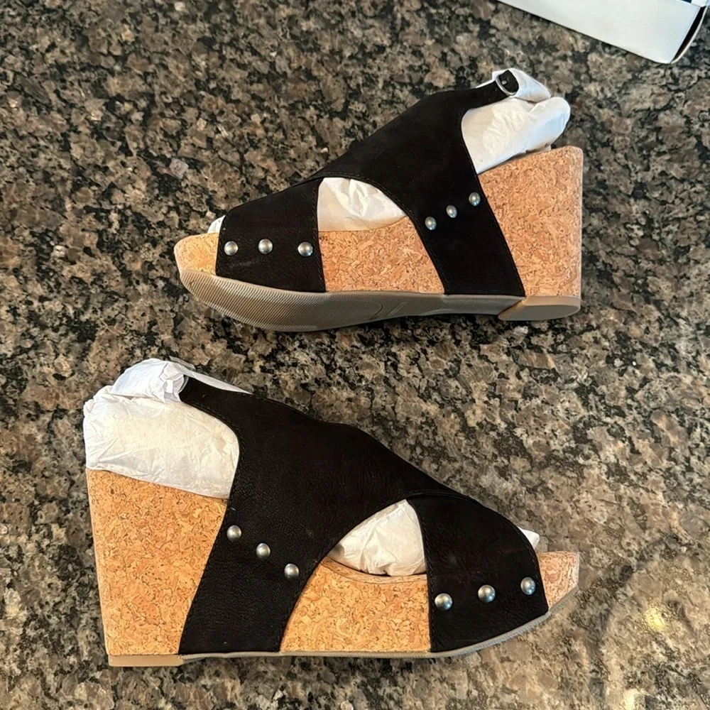 Lucky brand Minari black and cork wedge NIB 9.5